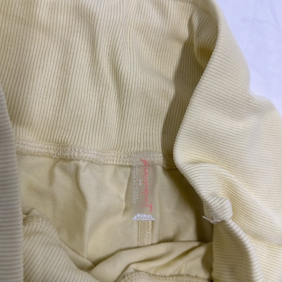 FREE PEOPLE FP MOVEMENT Elastic High Rise Shorts - Picture 5 of 6